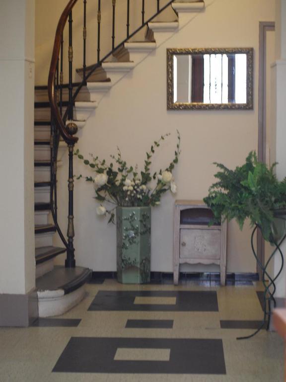 Hotel Des Facultes Лион Экстерьер фото
