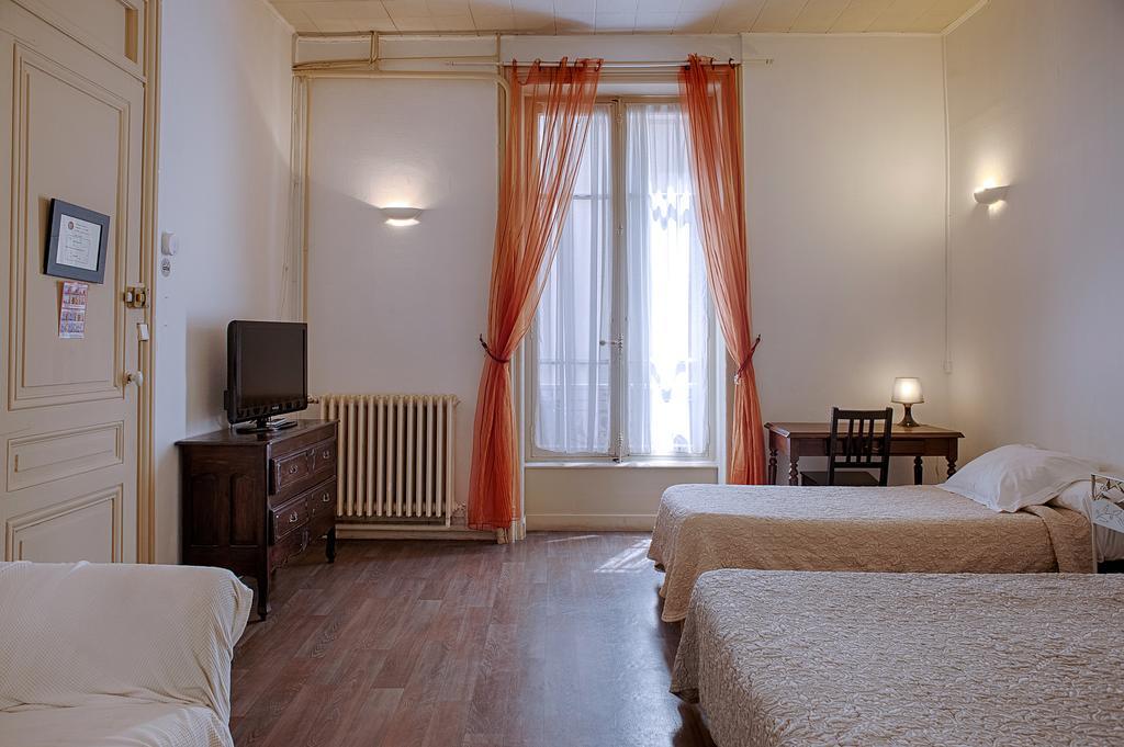 Hotel Des Facultes Лион Экстерьер фото